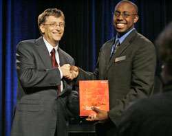 Gates e il rappresentante di NSBE