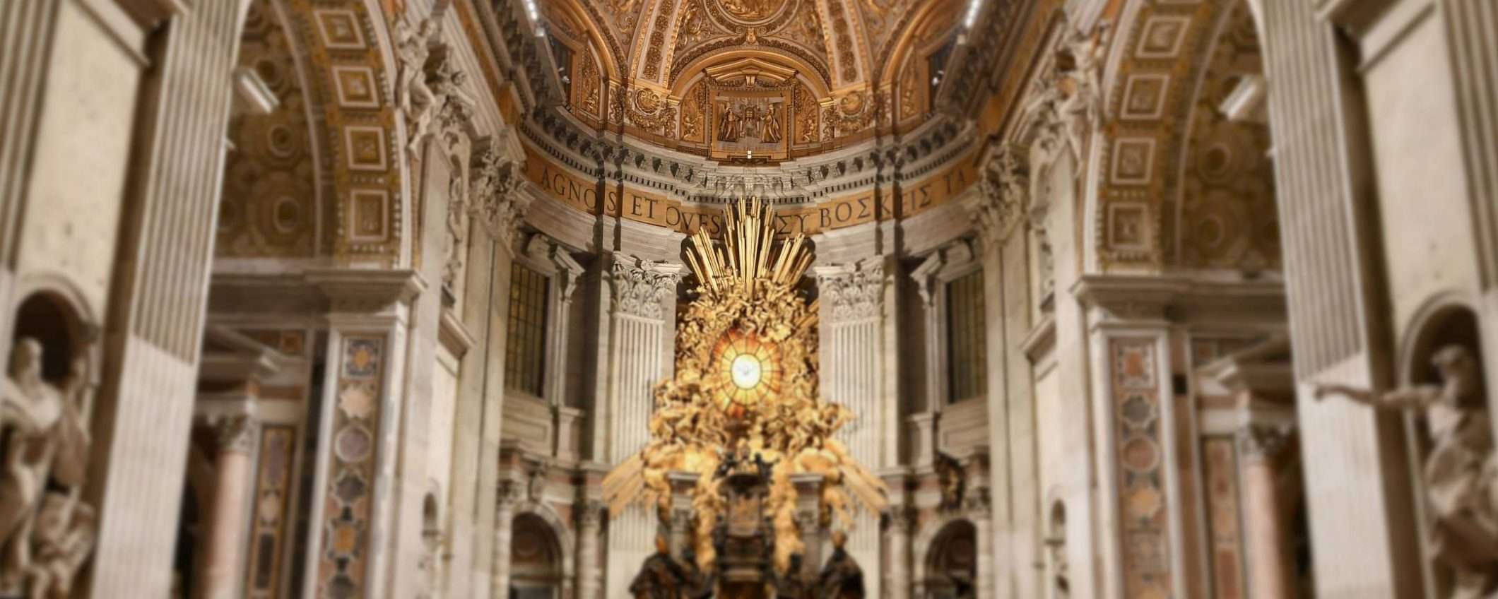 I Led OSRAM ridisegnano la Basilica di San Pietro