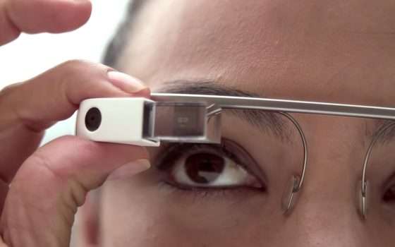 Gli occhiali Google Glass 2 con una porta USB-C?