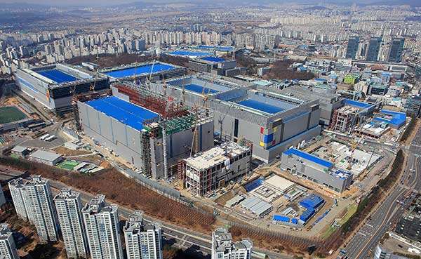 L'impianto di Samsung a Hwaseong, città della Corea del Sud