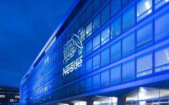 Nestlé: una blockchain per latte e olio di palma