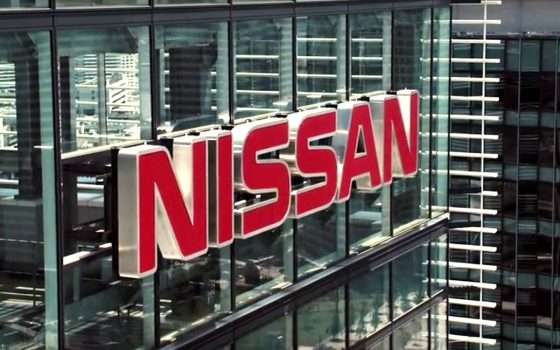 Nissan dimentica di mettere la password al server