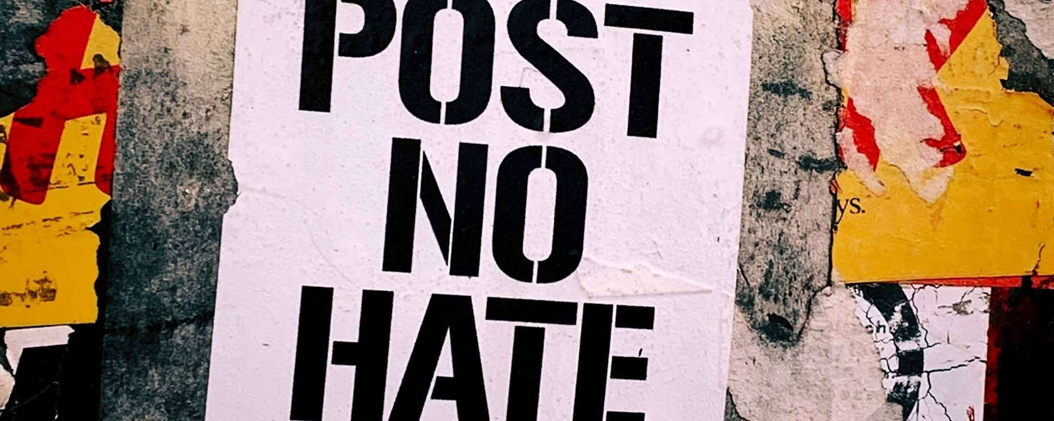 Twitter, pugno duro contro violenza e hate speech