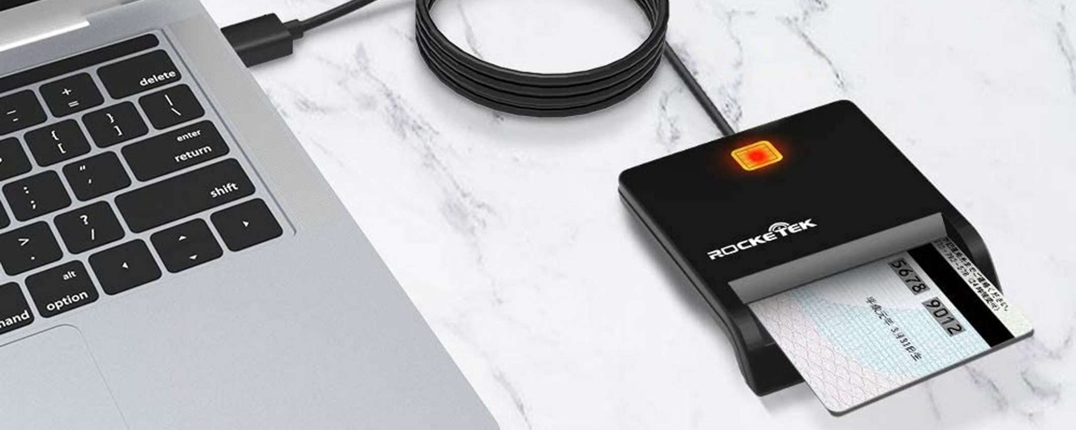 Due lettori di smart card a 11 euro su Amazon