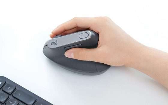 Il mouse Logitech MX Vertical in sconto su Amazon