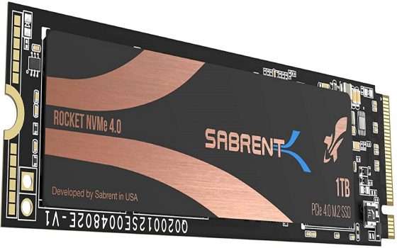 Caricamenti istantanei con l'SSD NVMe Sabrent Rocket 4.0 scontato di 80 euro