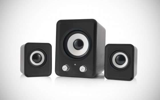 Impianto stereo con subwoofer per PC a 16,90 euro