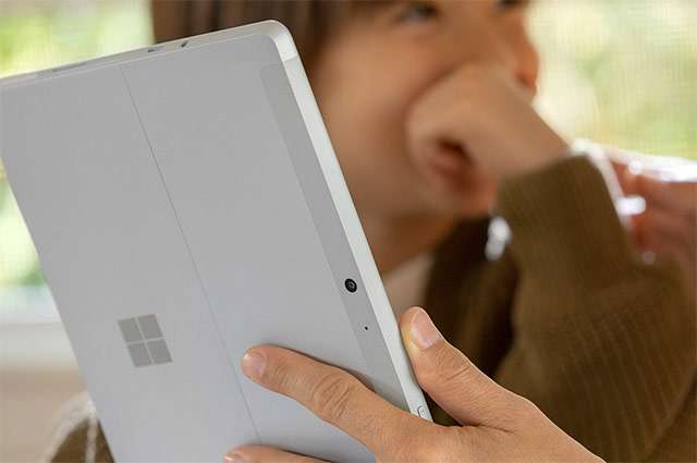 Il Surface Go 2 di Microsoft