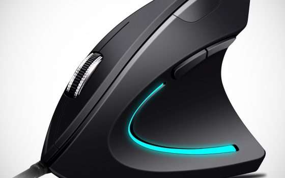 Un mouse verticale oggi a soli 11 euro su Amazon