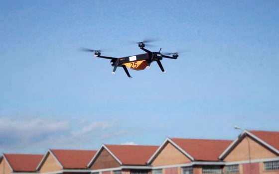 Torino, in volo il primo drone per il trasporto merci