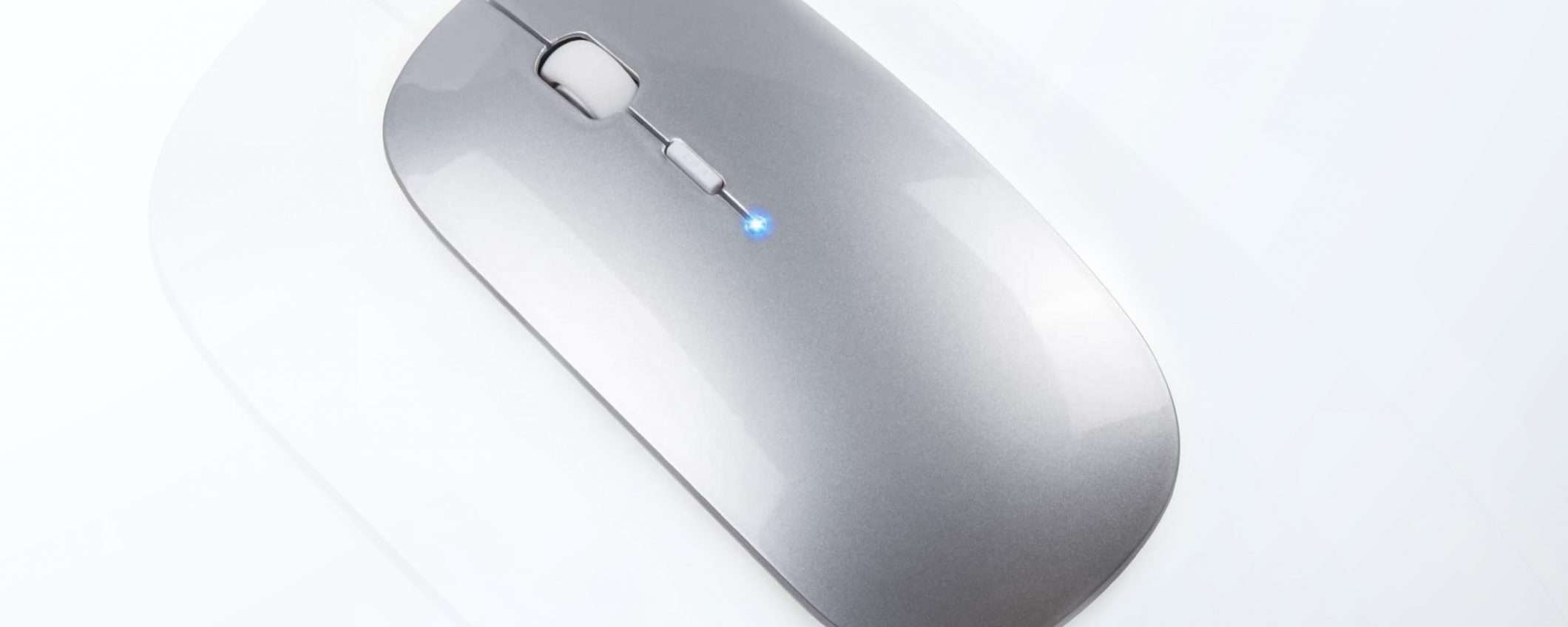 Sottile, wireless, ricaricabile: mouse d'occasione