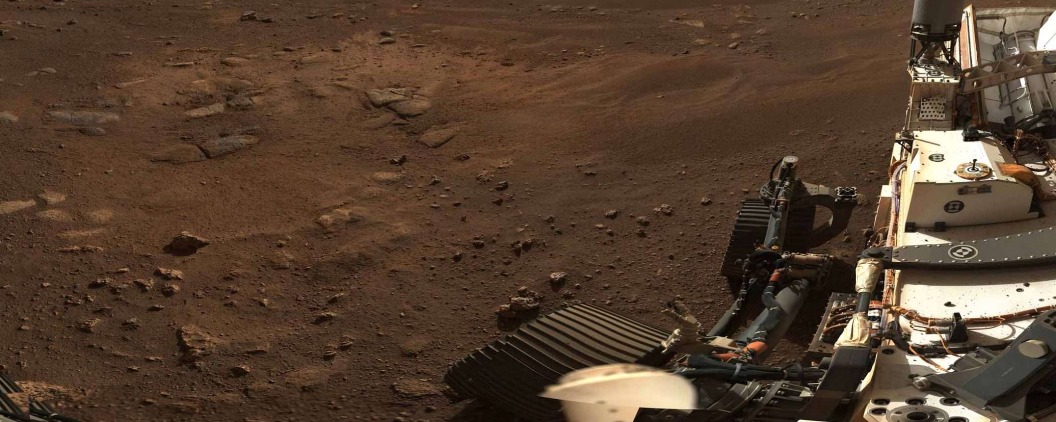 Perseverance ci mostra il panorama di Marte