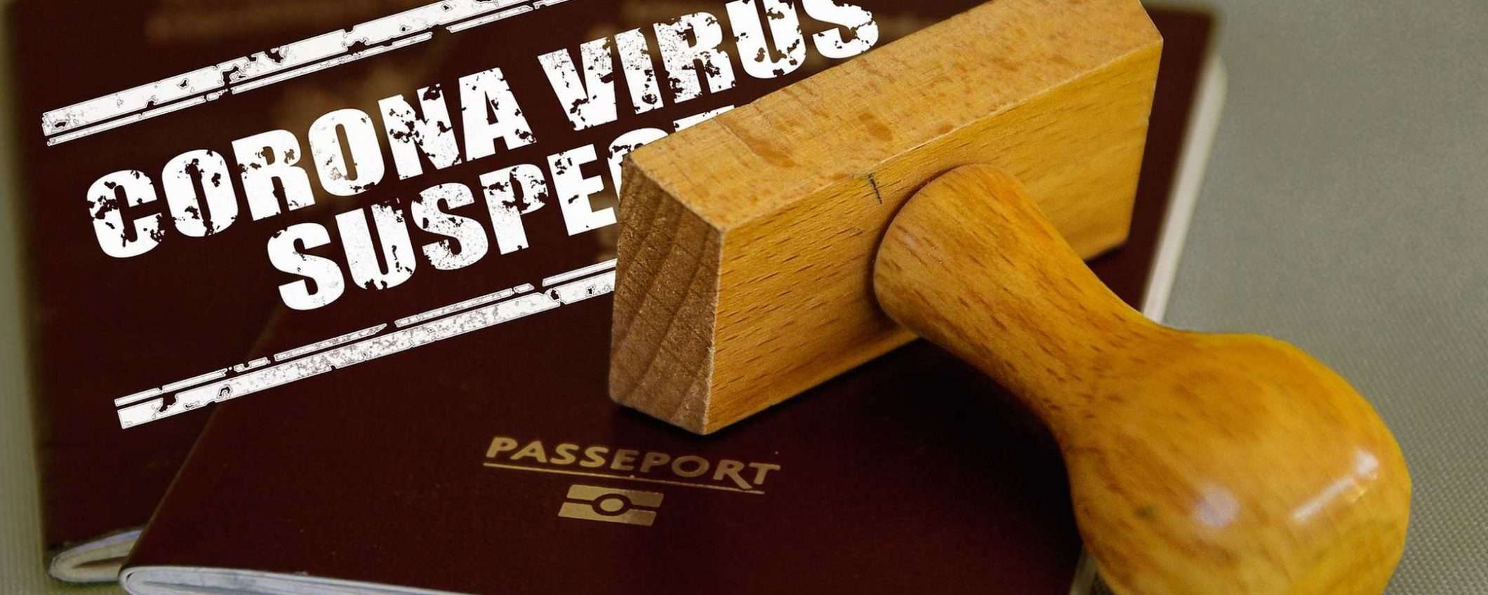 Vaccini e passaporti falsi in vendita nel dark web