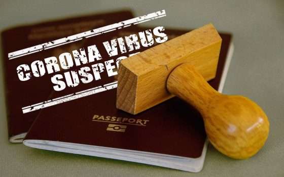 Vaccini e passaporti falsi in vendita nel dark web