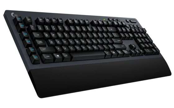 Tastiera meccanica Logitech wireless scontata di 55 euro