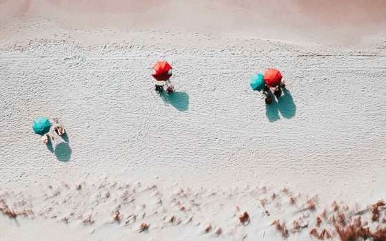 Il turismo riparte e la spiaggia diventa cashless