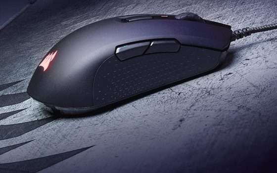 Gioca ai massimi livelli con il mouse Corsair M55 RGB scontato del 40%