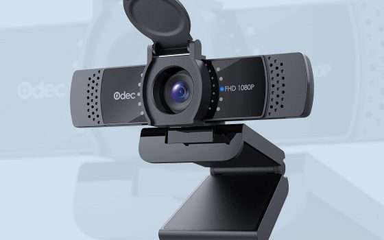 Webcam 1080p per Zoom e Meet a 10 €: ORA su Amazon