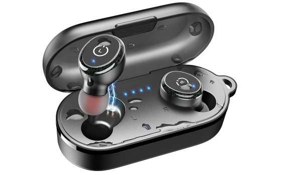 Auricolari Bluetooth TWS con custodia di ricarica impermeabile a meno di 25 euro