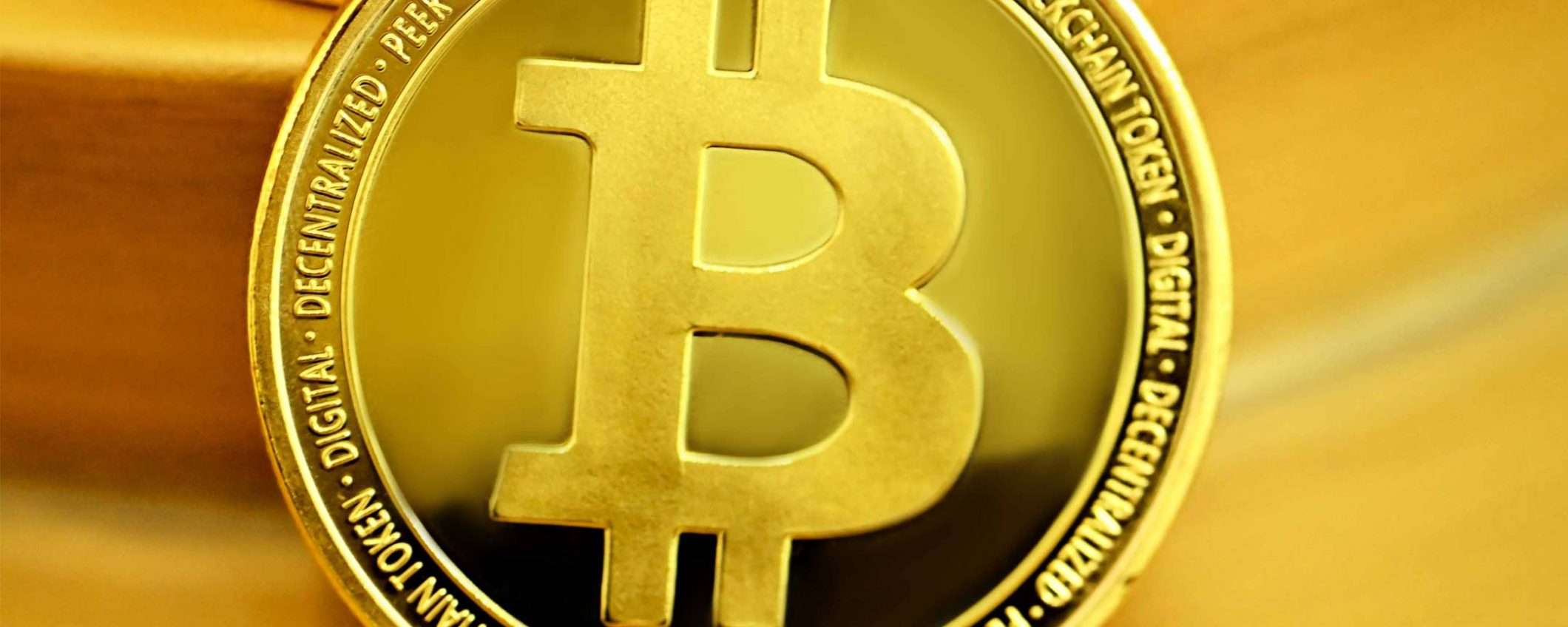 Bitcoin cresce: prezzo mai così in alto da maggio