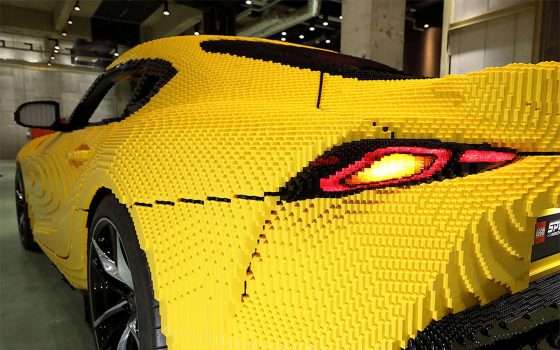 La Toyota GR Supra fatta di LEGO che si può guidare