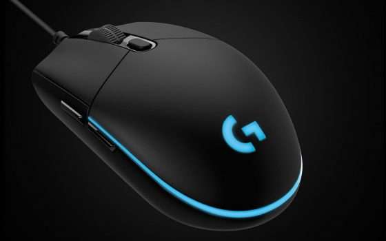 Ottieni il meglio da ogni singolo match con il Logitech G Pro