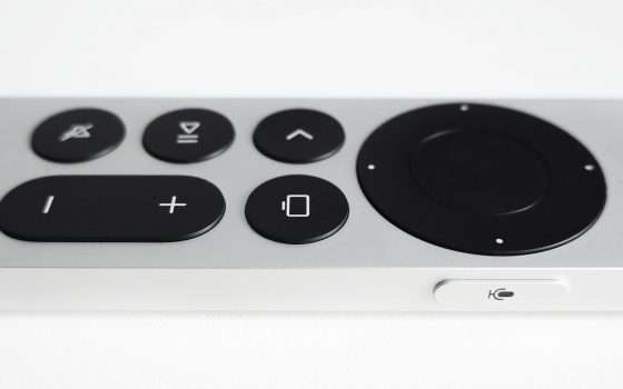 Apple vuole un telecomando per Apple TV con Touch ID