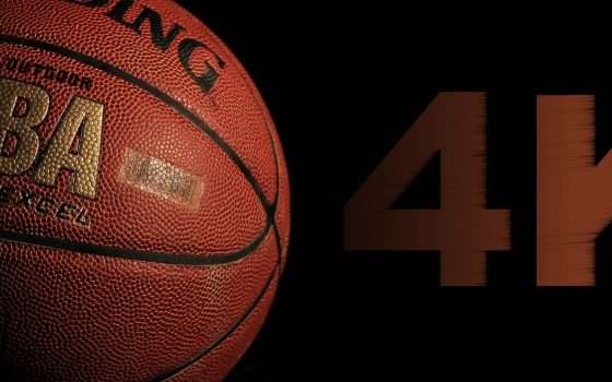 YouTube alza l'asticella: l'NBA in streaming in 4K