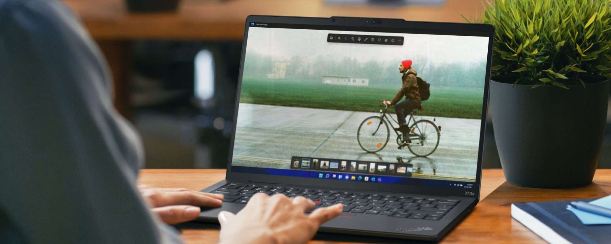 Lenovo ThinkPad X13s: Snapdragon 8cx e Windows 11