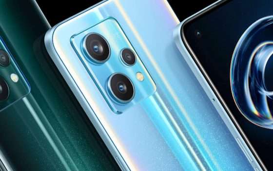 realme 9: la serie è in preordine e GIÀ IN SCONTO