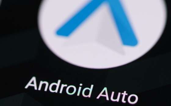 Android Auto, ora verifica la qualità del cavo USB