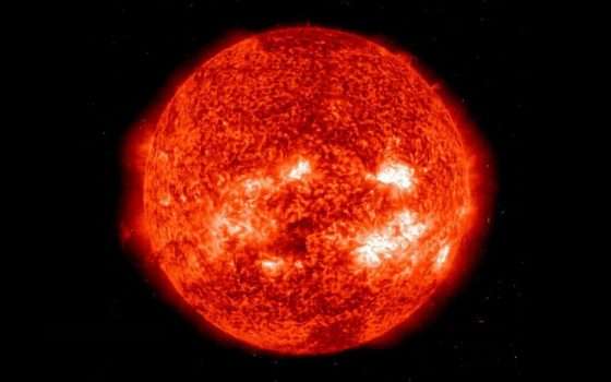 Sole: 17 brillamenti partiti da una singola zona