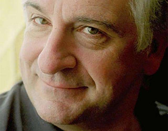 Douglas Adams (11 marzo 1952 - 11 maggio 2001)