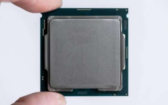 160 CPU Intel sotto i vestiti: è accaduto in Cina