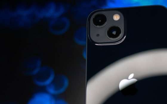 iPhone: è record di produzione nel Q4 2021