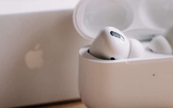 Apple: AirPods Pro 2 in arrivo questo autunno