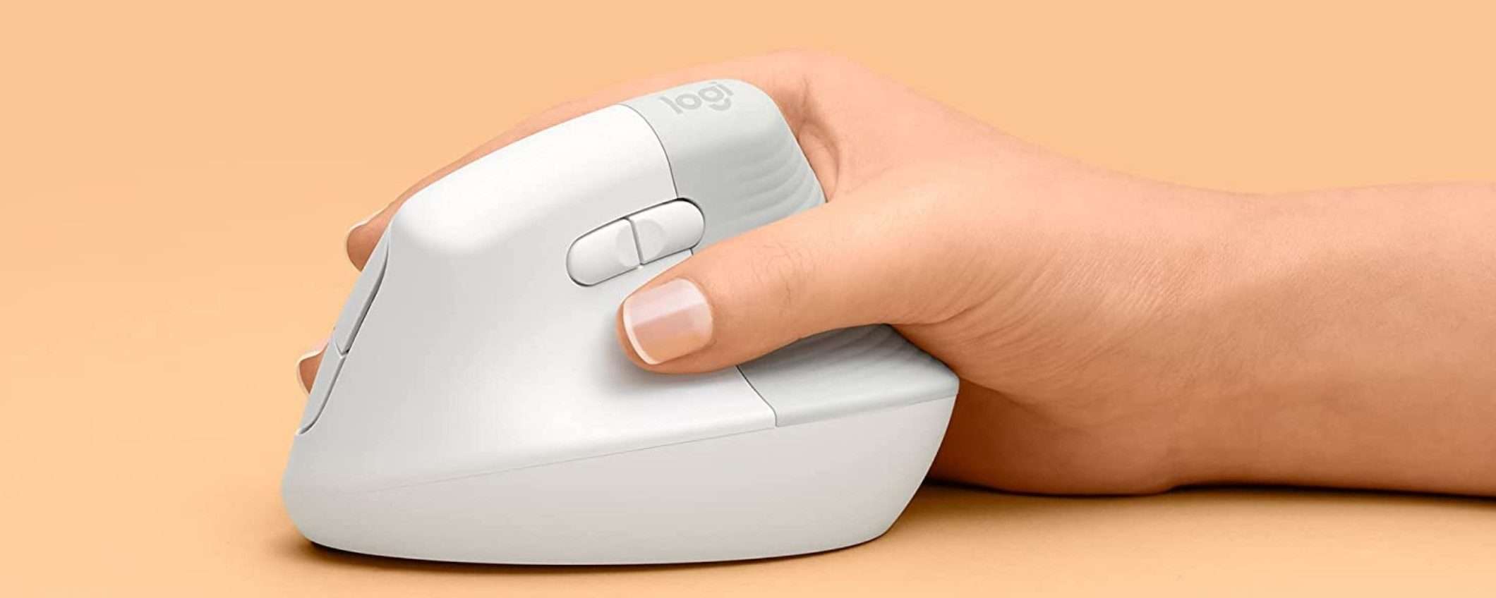 Questo mouse verticale Logitech lo paghi al minimo storico su Amazon