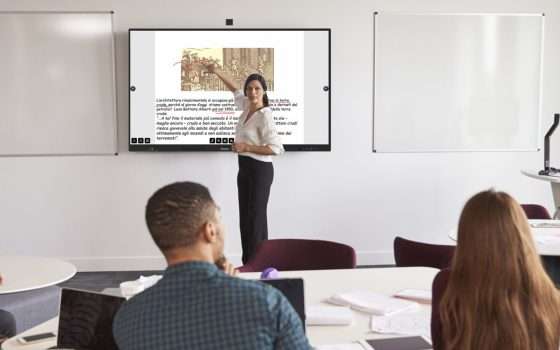 Scena NT: la digital board che rivoluziona scuola, sale riunioni e PA