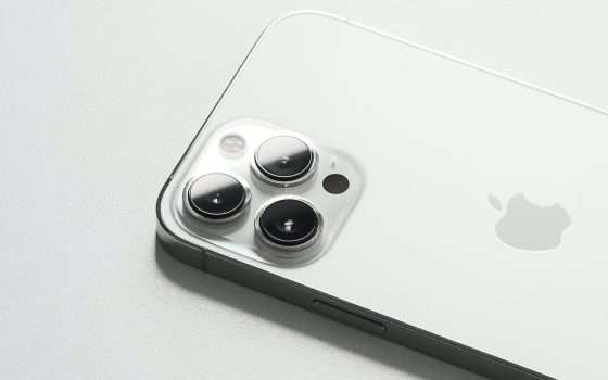 iPhone 14 Pro Max: la fotocamera posteriore è gigante