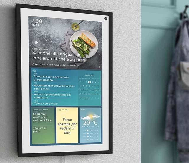 Echo Show 15, schermo intelligente con Alexa