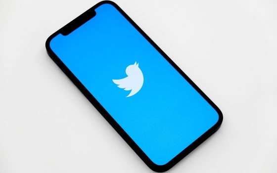 Twitter: abbonati Blue possono scrivere post fino 10.000 caratteri