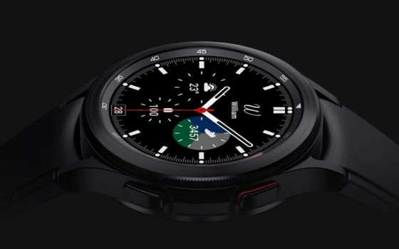 Samsung Galaxy Watch4 Classic LTE al suo minimo storico su Amazon