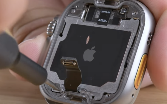 Apple Watch Ultra: è resistente, ma difficile da riparare