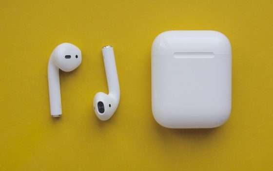 AirPods: Apple comunica a che servono gli aggiornamenti