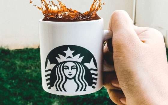 Starbucks, furto dati: violazione confermata