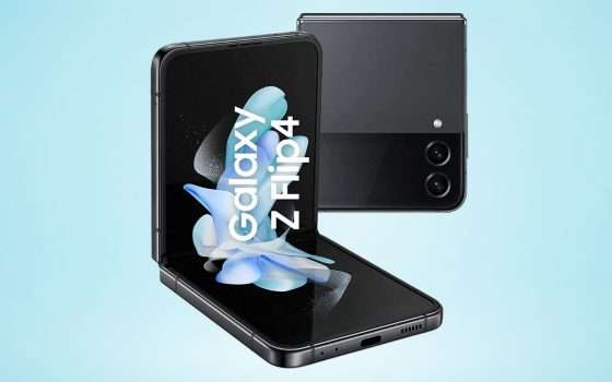 Samsung Galaxy Z Flip4 a un ottimo prezzo su eBay, mentre arriva Z Flip5