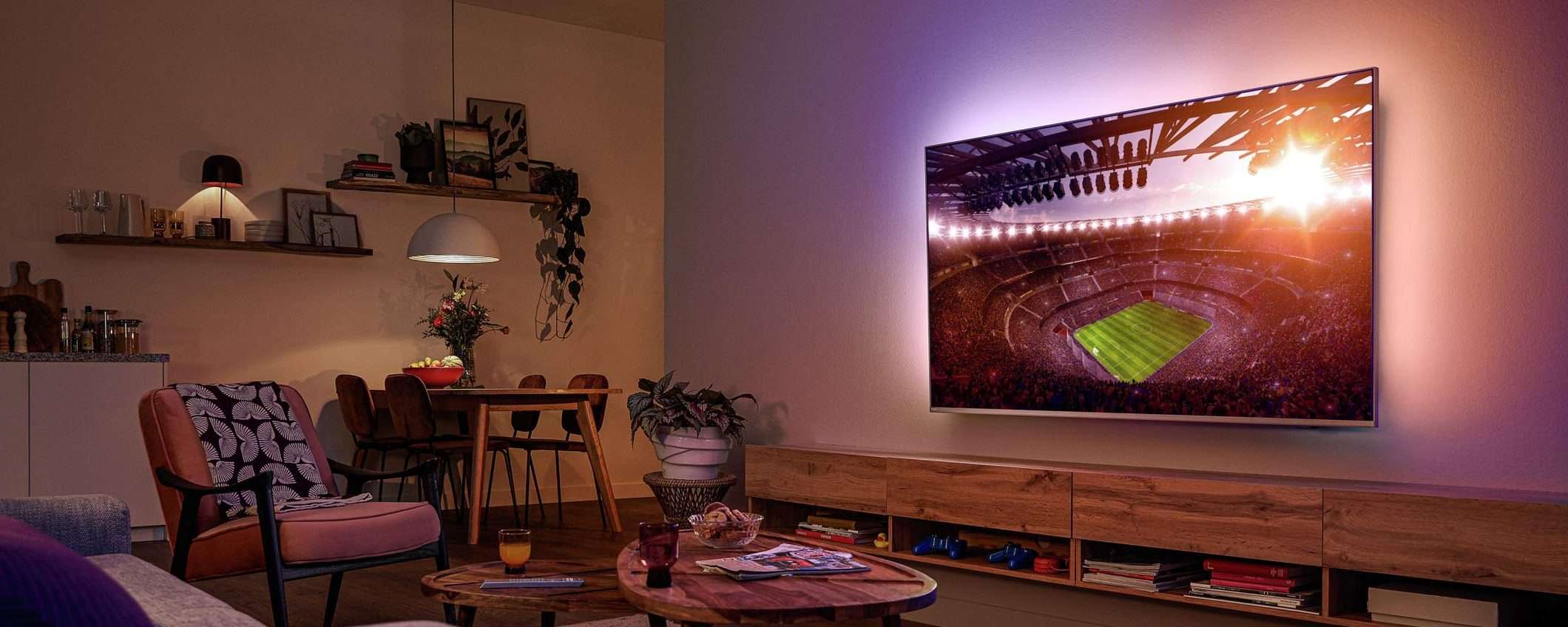 Philips e DAZN insieme: Ambilight e lo sport