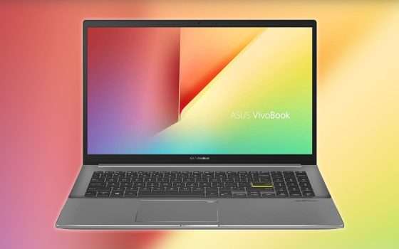 ASUS VivoBook S15 con Ryzen 5, 512GB SSD e OLED 2.8K: 260€ di sconto