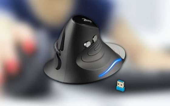 Lavora a lungo con il mouse wireless verticale in offerta a 18€ su Amazon