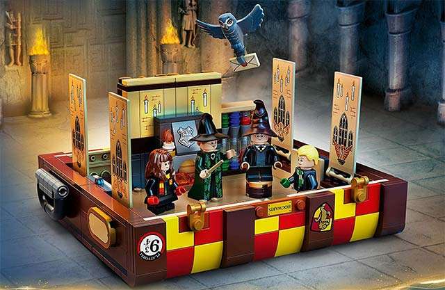 Il set LEGO 76399 Harry Potter: Il Baule Magico di Hogwarts